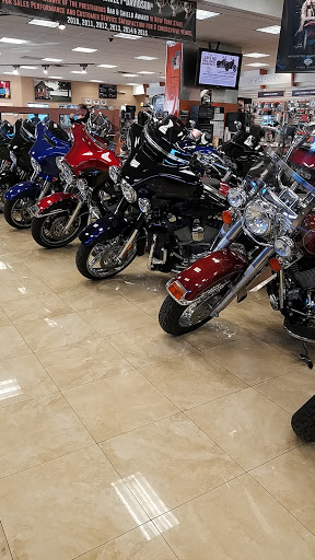 Harley-Davidson Dealer «Miracle Mile Harley-Davidson», reviews and photos, 215 Northern Blvd, Great Neck, NY 11021, USA