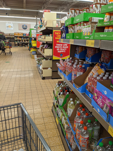 Supermarket «ALDI», reviews and photos, 6555 S Pennsylvania Ave, Lansing, MI 48911, USA