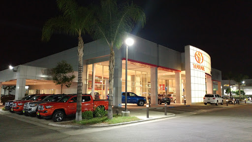 Toyota Dealer «Toyota Pasadena», reviews and photos, 3600 E Foothill Blvd, Pasadena, CA 91107, USA