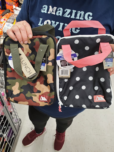 Department Store «Walmart Supercenter», reviews and photos, 1015 New Moody Ln, La Grange, KY 40031, USA