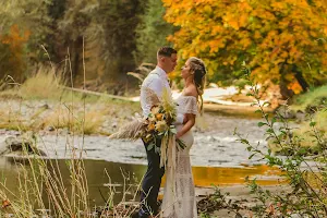 Rivers Edge Weddings, Events, and Lodging image