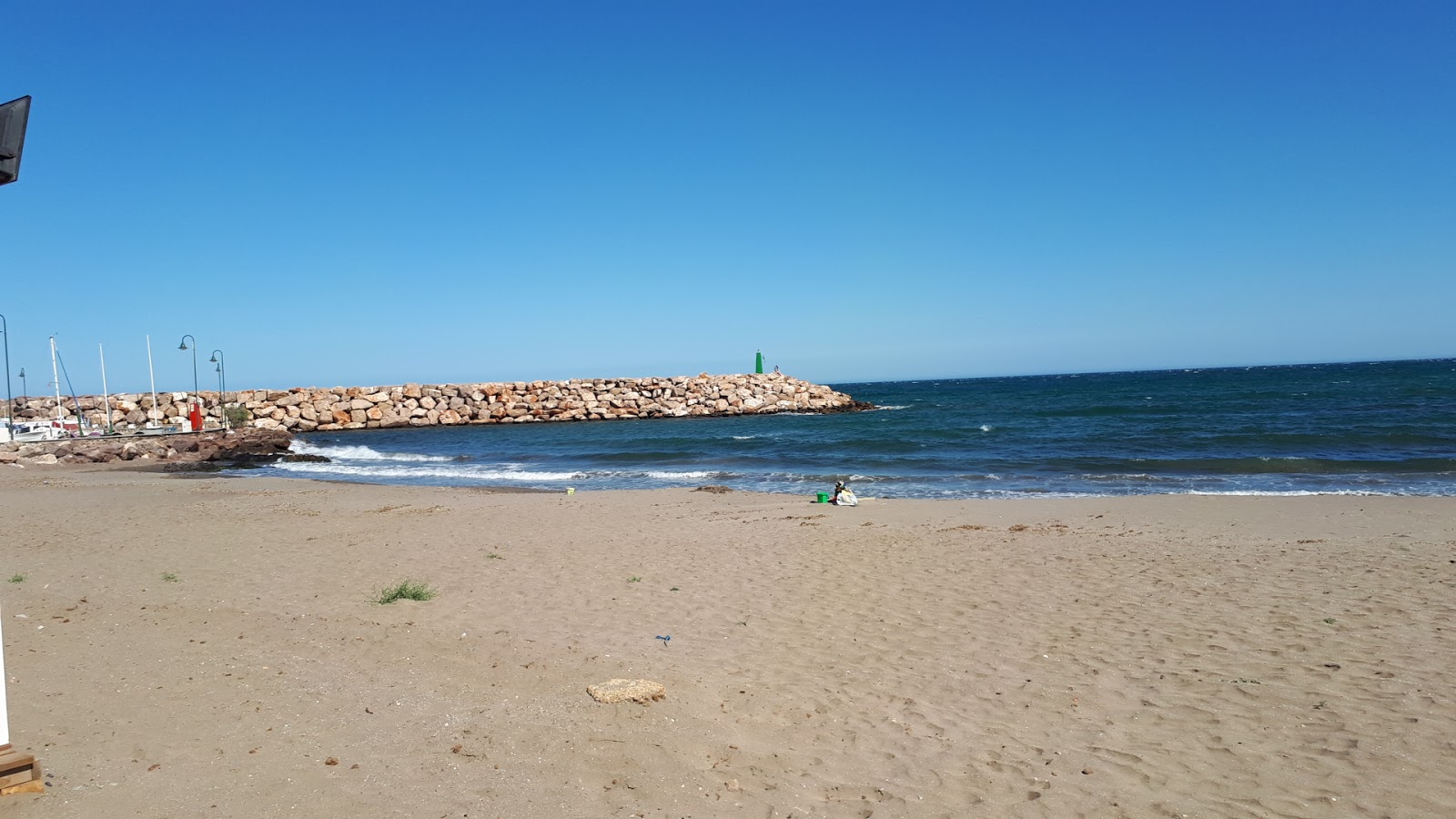 Playa de Luis Siret'in fotoğrafı küçük koy ile birlikte