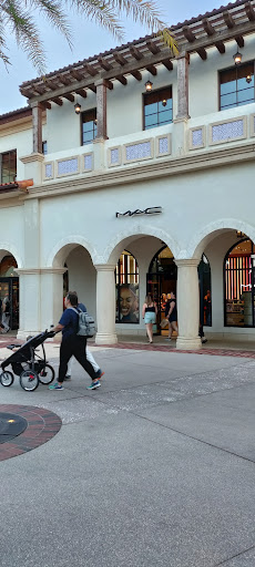 Cosmetics Store «MAC Cosmetics», reviews and photos, 1530 Buena Vista Dr #1b, Lake Buena Vista, FL 32830, USA