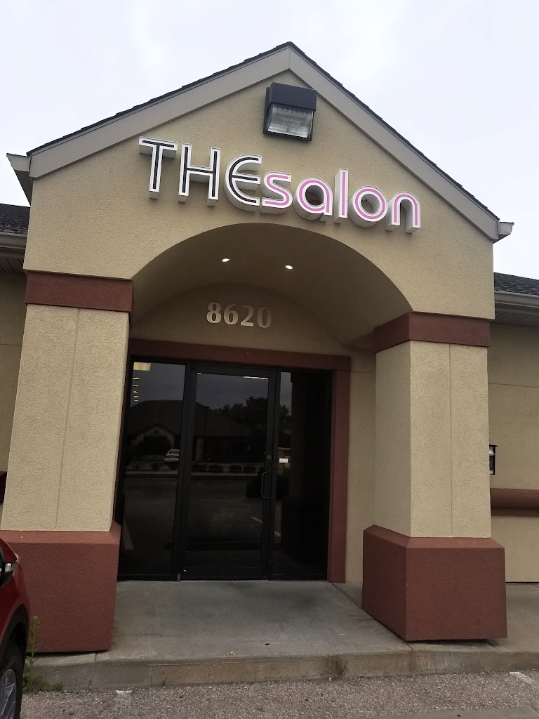 The Salon 67226