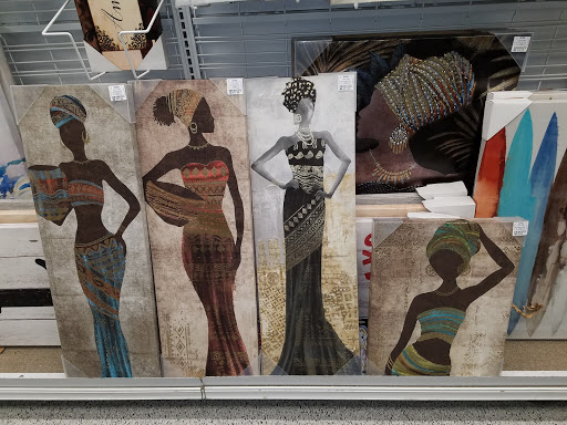 Ross Dress for Less image