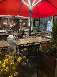 Atmosphère du Restaurant français Chez Constant à Chamonix-Mont-Blanc - n°9