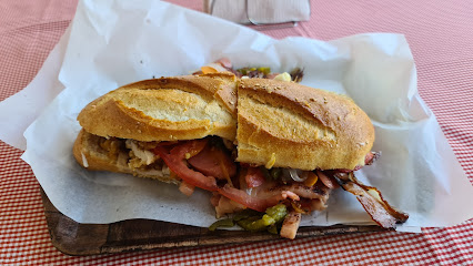 Tortas Martin - Salazar Nte. 33-J, Cuauhtemoc, 61518 Zitácuaro, Mich., Mexico