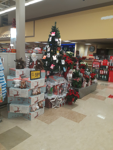 Grocery Store «Safeway», reviews and photos, 900 N Callow Ave, Bremerton, WA 98312, USA