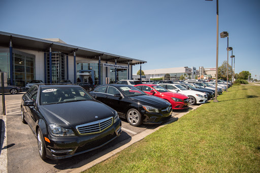 Mercedes Benz Dealer «Mercedes-Benz of Naperville», reviews and photos, 1569 Ogden Ave, Naperville, IL 60540, USA