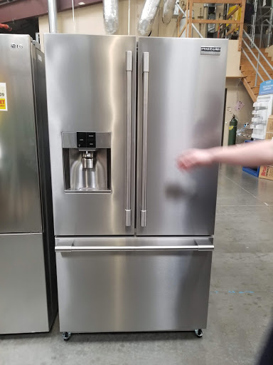 Appliance Store «Standard TV & Appliance», reviews and photos, 3600 SW Hall Blvd, Beaverton, OR 97005, USA