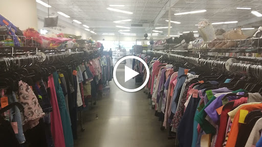 Non-Profit Organization «Goodwill Store & Donation Center», reviews and photos, 10909 W Oklahoma Ave, West Allis, WI 53227, USA