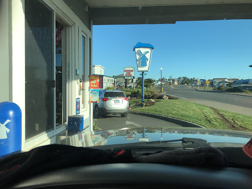 Coffee Shop «Dutch Bros», reviews and photos, 822 SW Coast Hwy, Newport, OR 97366, USA