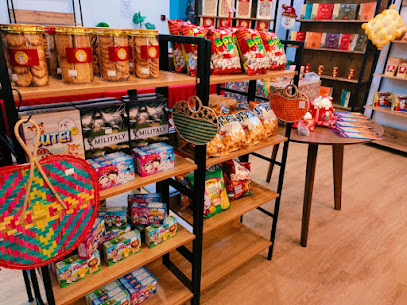 Kubee - Snacks and Souvenir Shop
