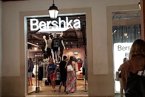 Bershka image