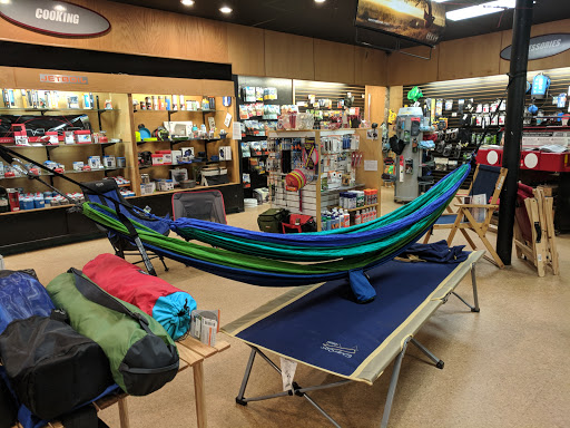 Outdoor Sports Store «Black Dome Mountain Sports», reviews and photos, 140 Tunnel Rd, Asheville, NC 28805, USA