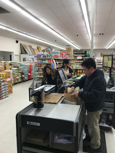 Asian Grocery Store «Boo Han Oriental Market», reviews and photos, 1313 SE 82nd Ave, Portland, OR 97216, USA