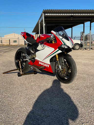 Triumph Motorcycle Dealer «Eurosport Cycle», reviews and photos, 3100 Airport Fwy, Fort Worth, TX 76111, USA