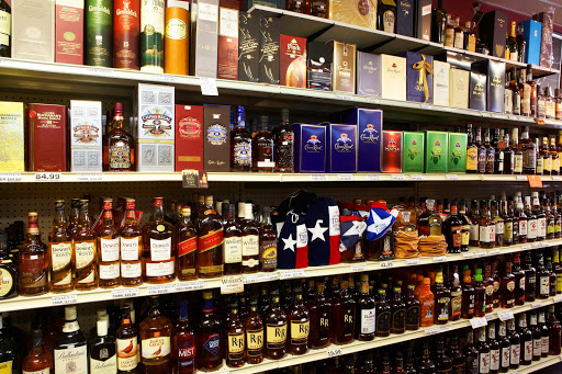 Liquor Store «LOL LIQUORS», reviews and photos, 12107 Toepperwein Rd #6, Live Oak, TX 78233, USA