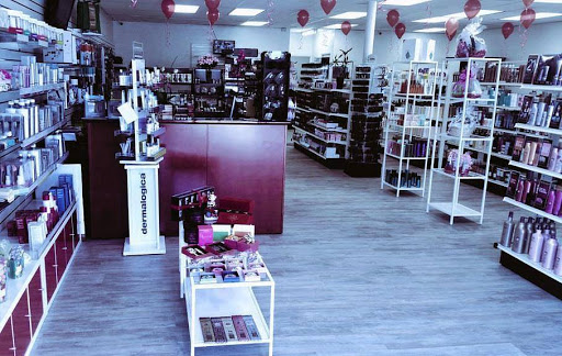 Cosmetics Store «Prima Beauty Supply & Salon», reviews and photos, 2180 Westwood Blvd #1L, Los Angeles, CA 90025, USA