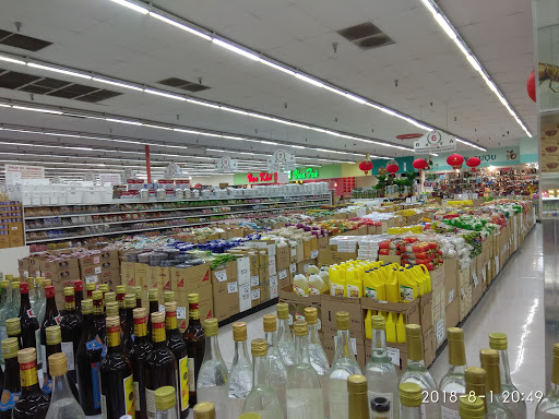 Asian Grocery Store «Westminster Superstore Supermarket Thuận Phát», reviews and photos, 15440 Beach Blvd #123, Westminster, CA 92683, USA