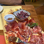 Photo n°2 de l'avis de Michela.. fait le 04/08/2019 à 21:25 sur le  Malga Sorgazza à Pieve Tesino