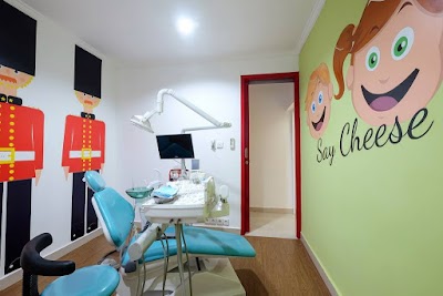 Photos of Happy Dentist Bali