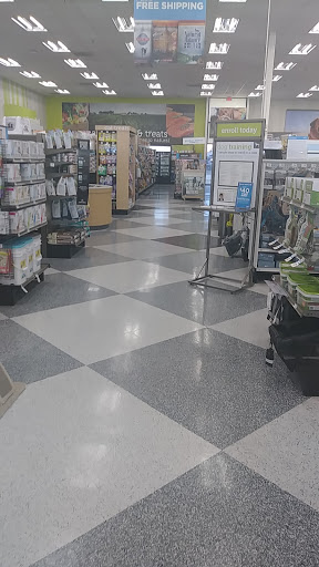 Pet Supply Store «Petco Animal Supplies», reviews and photos, 5215 Lakewood Blvd, Lakewood, CA 90712, USA