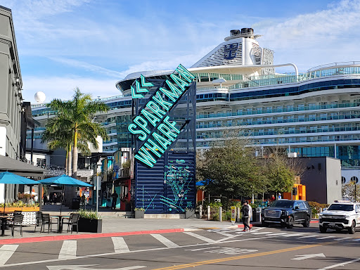 Shopping Mall «Channelside Bay Plaza», reviews and photos, 615 Channelside Dr #117, Tampa, FL 33602, USA