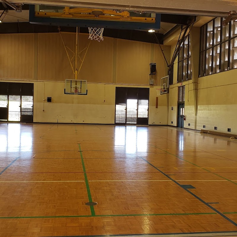 Kamehameha Elementary School Ke`eaumoku Gym