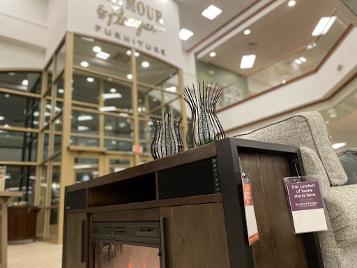 Furniture Store «Raymour & Flanigan Furniture and Mattress Store», reviews and photos, 1314 US-22, Phillipsburg, NJ 08865, USA