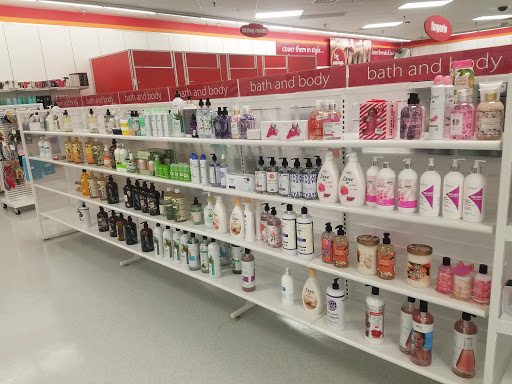 Shopping Mall «Towne Mall», reviews and photos, 1704 N Dixie Hwy, Elizabethtown, KY 42701, USA