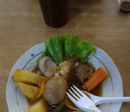 Selat Vien's Solo Grand Mall photo