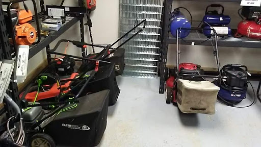 Pawn Shop «Newport Pawn Shop», reviews and photos, 224 SW Coast Hwy, Newport, OR 97365, USA