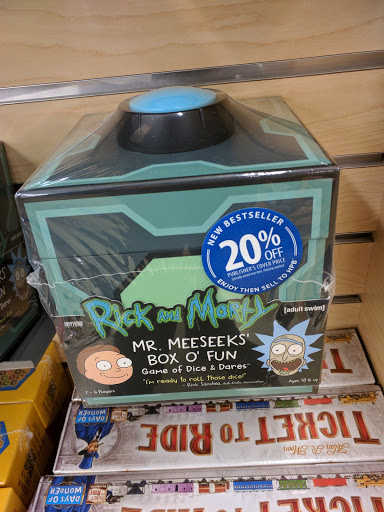 Book Store «Half Price Books», reviews and photos, 1075 E Golf Rd, Schaumburg, IL 60173, USA