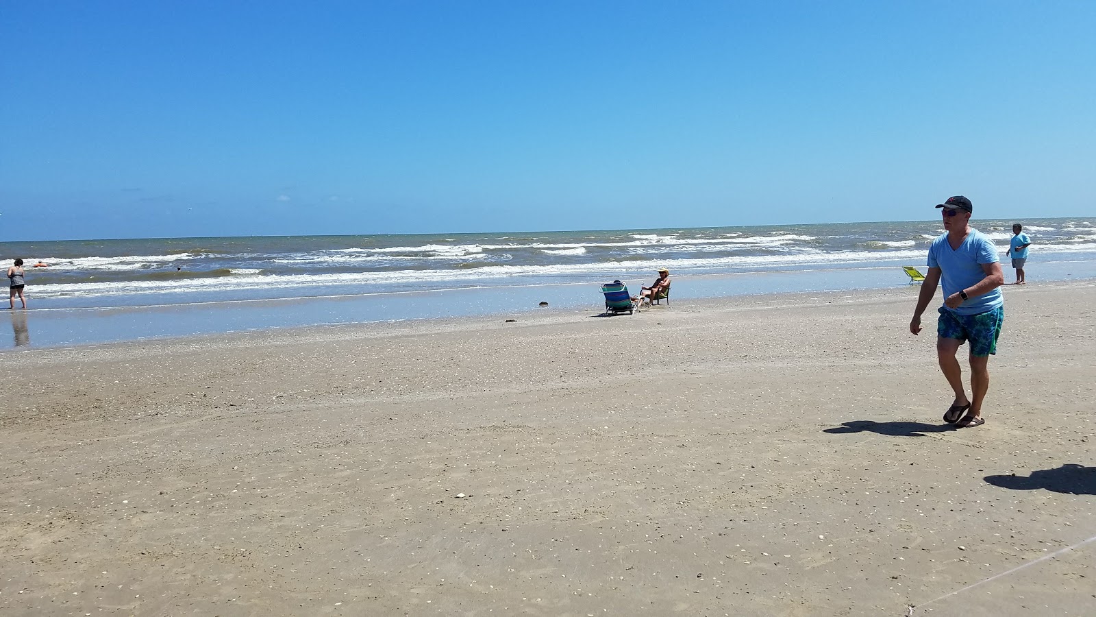 Ramada beach'in fotoğrafı ve yerleşim