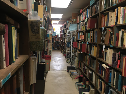 Book Store «Wonder Book», reviews and photos, 15976 Shady Grove Rd, Gaithersburg, MD 20877, USA