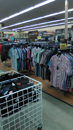 Sporting Goods Store «Big R Store Crawfordsville», reviews and photos, 1601 US-231, Crawfordsville, IN 47933, USA