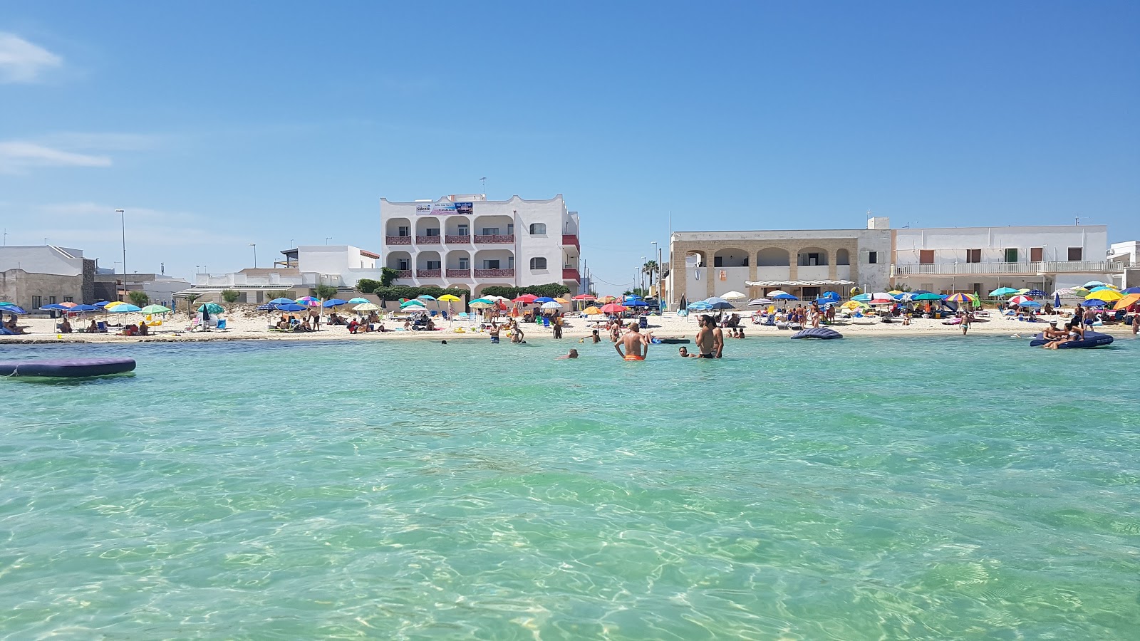 Foto von Spiaggia Porto Cesareo mit geräumiger strand