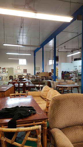 Thrift Store «St. Vincent de Paul Thrift Store», reviews and photos, 4009 S 56th St, Tacoma, WA 98409, USA