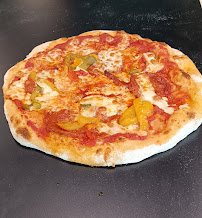 Plats et boissons du Pizzeria TATA PIZZA 24h/24h à Riom-ès-Montagnes - n°3