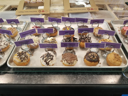 Donut Shop «Peace, Love And Little Donuts Of Green», reviews and photos, 3700 Massillon Rd, Uniontown, OH 44685, USA