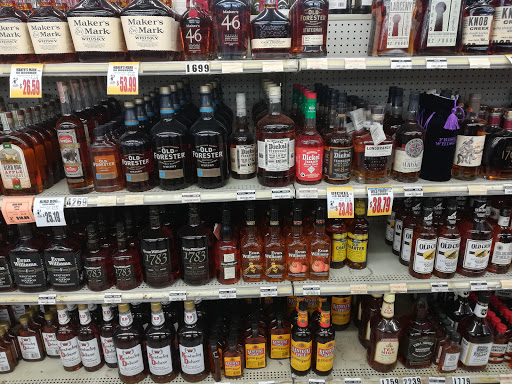 Liquor Store «Thrifty Discount Liquor & Wines #5», reviews and photos, 3101 W Bert Kouns Industrial Loop, Shreveport, LA 71118, USA