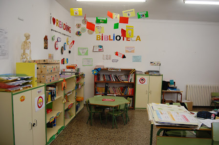 Biblioteca y Colegio Público Linares de Mora C. Baja, 18, 44412 Linares de Mora, Teruel, España