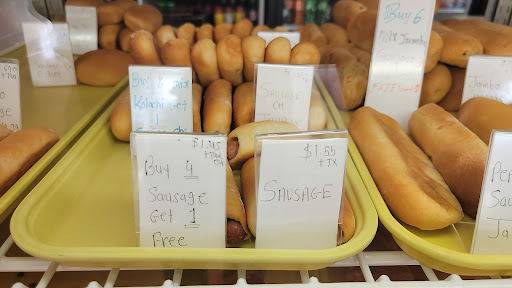 Donut Shop «Donut Palace», reviews and photos, 113 S Interstate Hwy 35, New Braunfels, TX 78130, USA