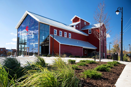 Red Fox Outfitters, 234 N Leroy St, Fenton, MI 48430, USA, 