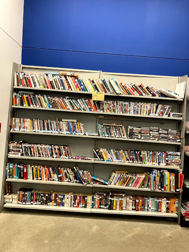 Thrift Store «Goodwill Industries of Greater Cleveland & East Central Ohio», reviews and photos, 16160 Pearl Rd, Strongsville, OH 44136, USA