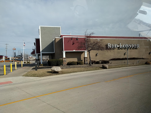 Shopping Mall «Midway Mall», reviews and photos, 3433 Midway Mall, Elyria, OH 44035, USA