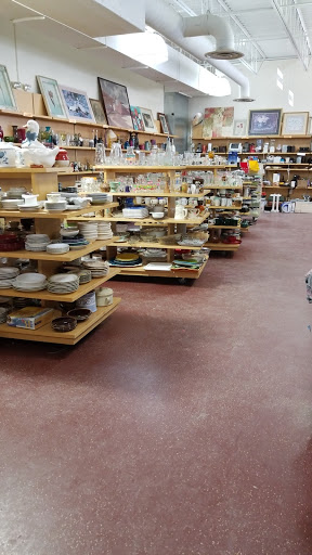 Thrift Store «The Salvation Army Family Store & Donation Center», reviews and photos