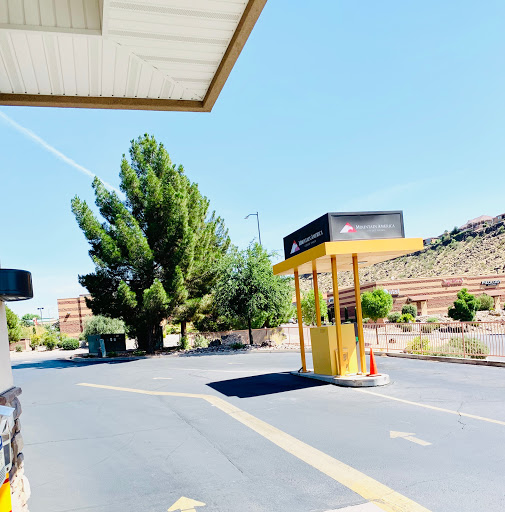 Loan Agency «Mountain America Credit Union», reviews and photos