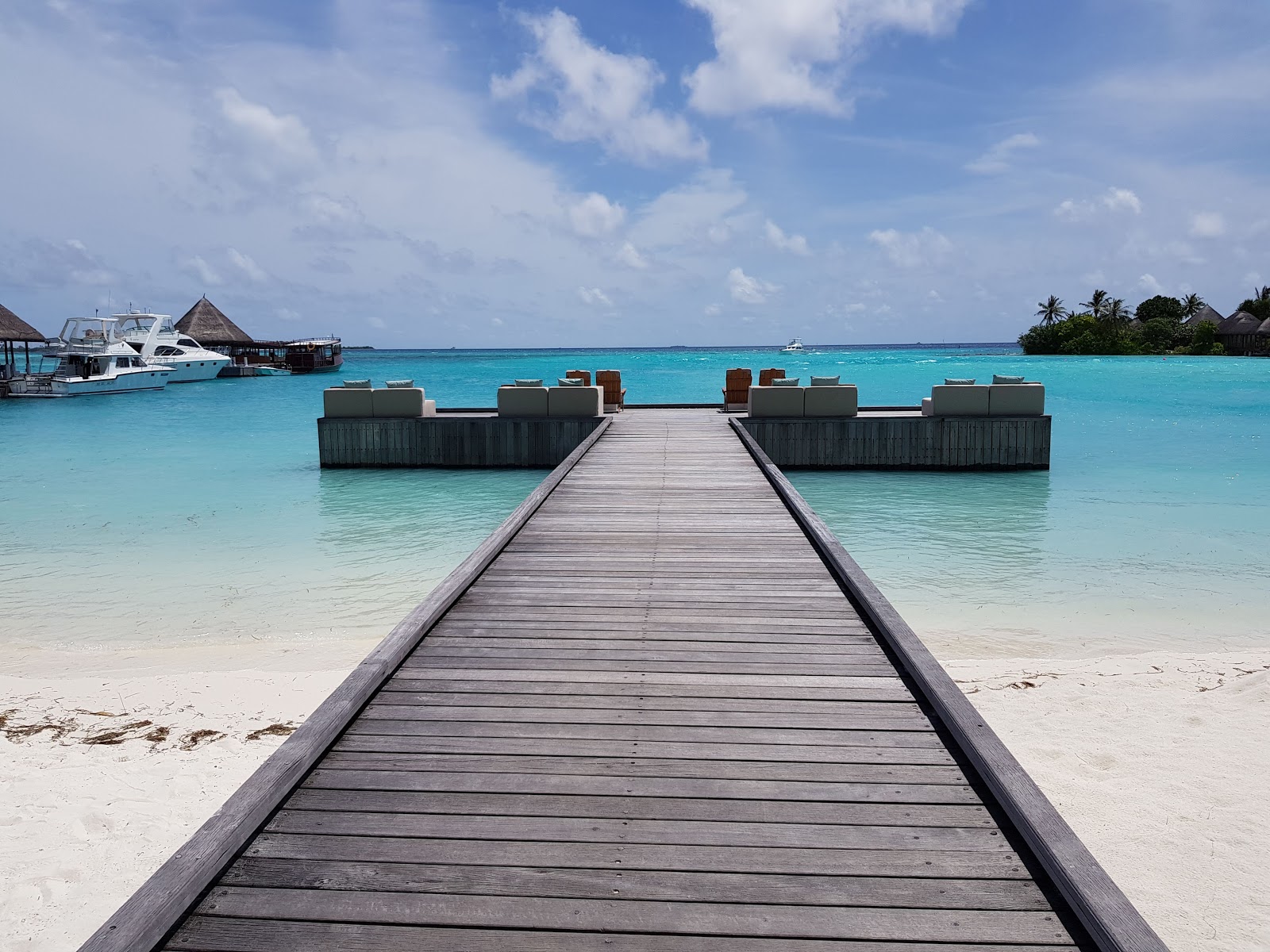 Φωτογραφία του Kuda Huraa Resort Island - δημοφιλές μέρος μεταξύ λάτρεις της χαλάρωσης